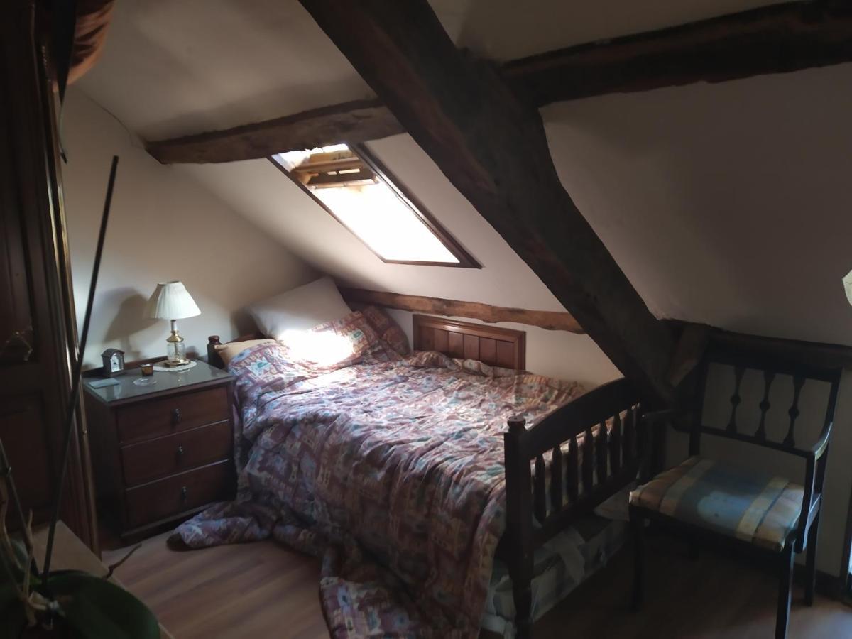 Maison En Granit Bleue Lanhelin Ngoại thất bức ảnh